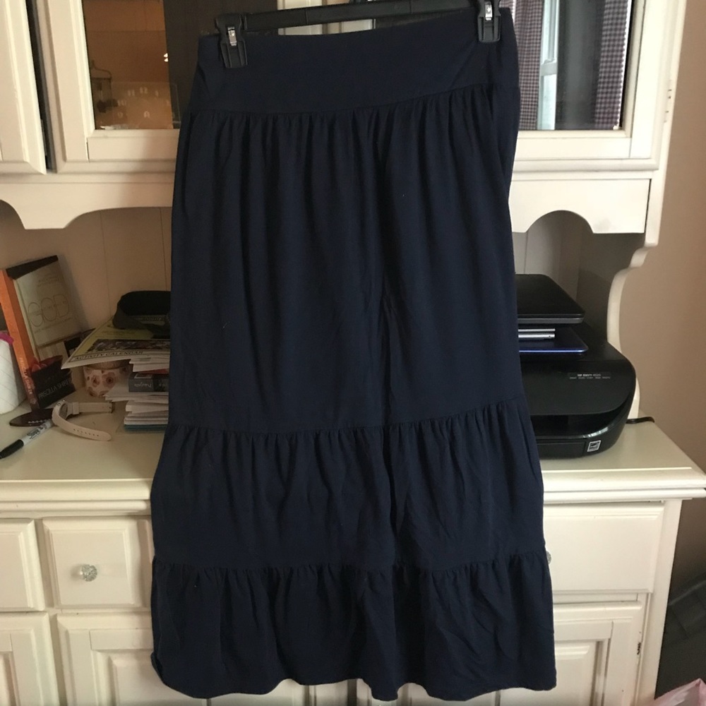 Navy knee length skirt
